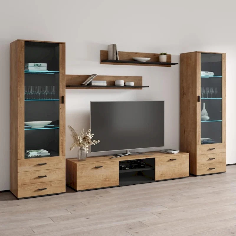 Moderne Wohnwand mit TV-Möbel und LED-Beleuchtung