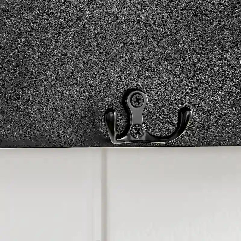 Garderobenleiste mit Ablage und Haken